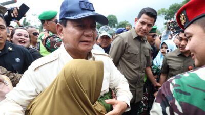 Prabowo Meminta Unhan RI Meninjau Penyelesaian Rumah Warga yang Terdampak Naiknya Air Laut