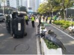 Kecelakaan Mobil di Jalan Jenderal Sudirman Akibat Lalu Lintas Padat