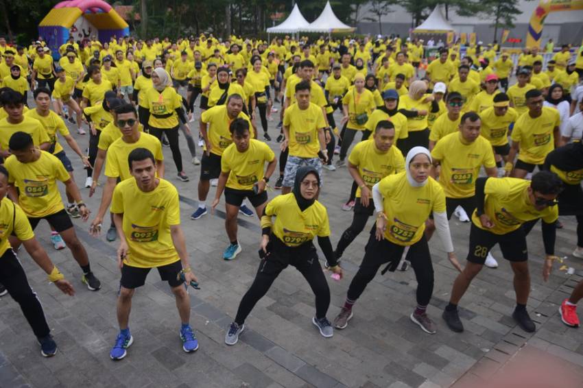 Vitacimin Color Run 2023 di GBK Mengajak Masyarakat untuk Hidup Sehat