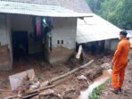 Longsor di Cijeruk Bogor Merusak Tebing dan 4 Rumah Warga