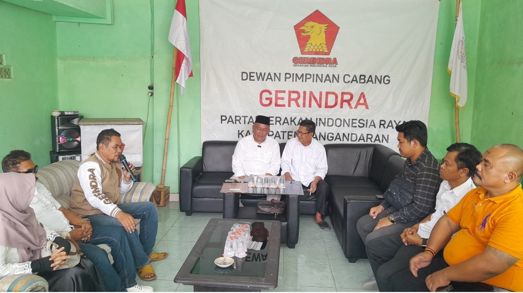 Dadang Solihat Mendaftar sebagai Calon Wakil Bupati ke Partai Gerindra Pangandaran