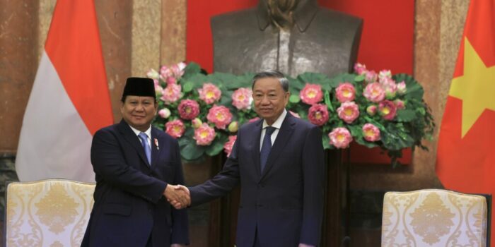 Prabowo Subianto Meets Vietnam’s President in Hanoi to Discuss Strategic Partnership from IKN