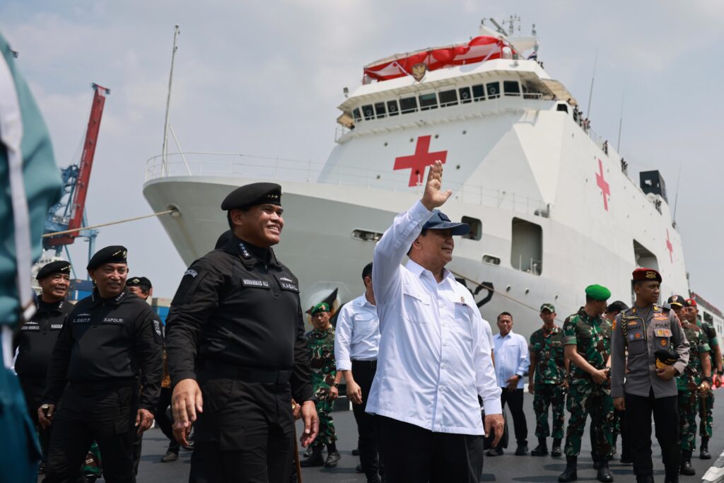 Display of the Indonesian Navy: 55 Warships and 25 Aircraft on Deployment