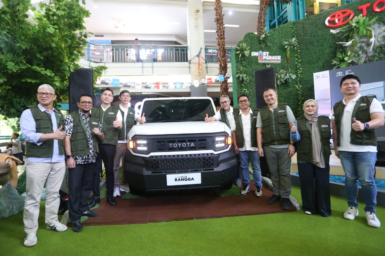 Toyota Hilux Rangga Resmi Diluncurkan di Makassar dengan Harga Mulai dari Rp190 Jutaan