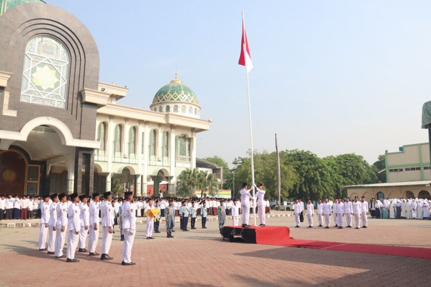 Ponpes Attaqwa Putra Bekasi Mendeklarasikan Kota Santri untuk Memperingati Hari Santri